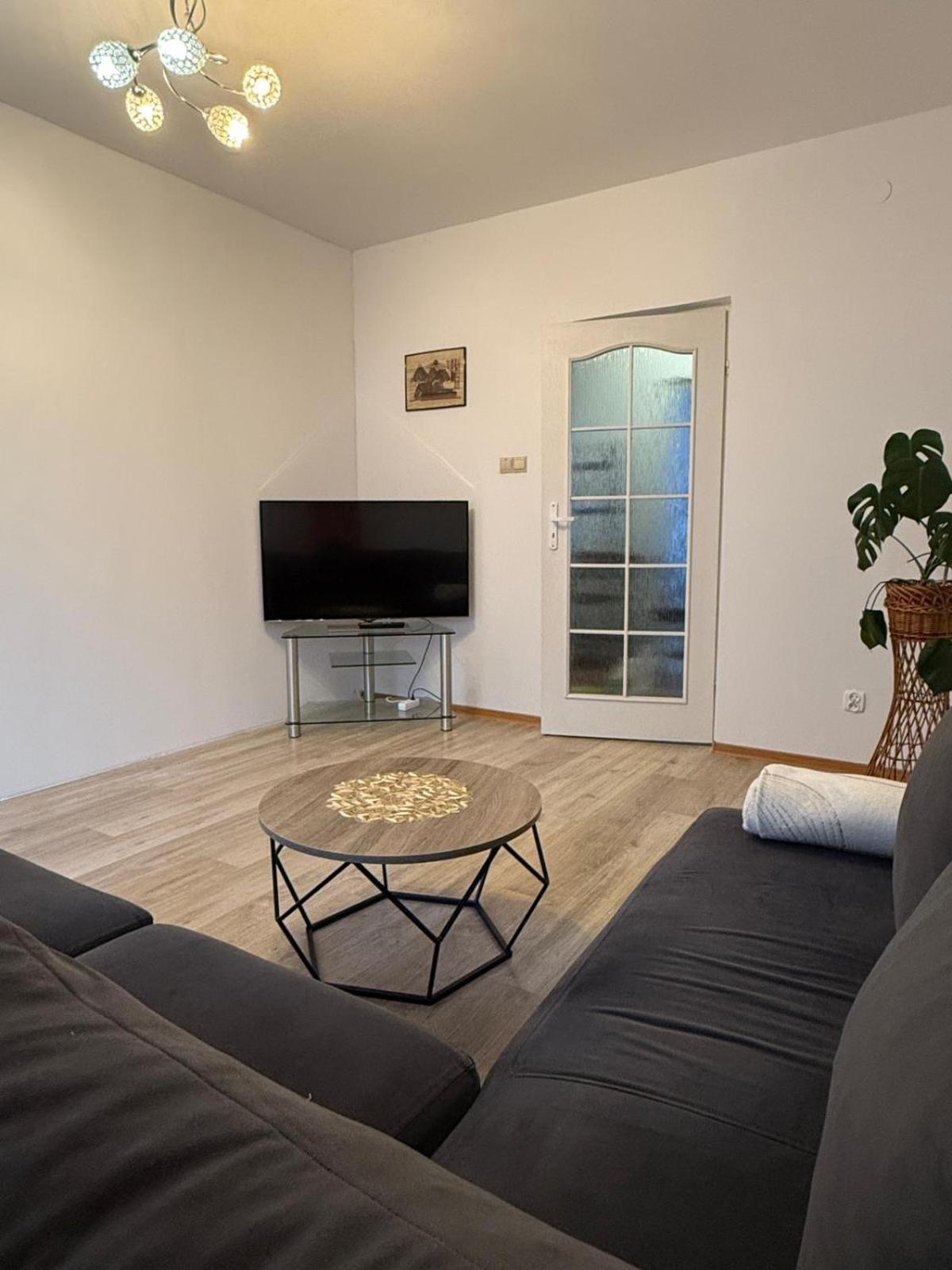 Family Apartment Przemyśl Eksteriør billede